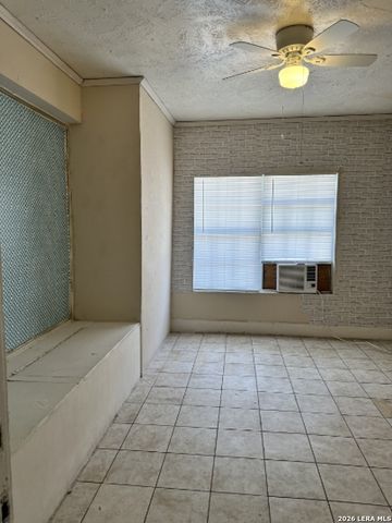 507 Cantrell B, San Antonio, TX 78221