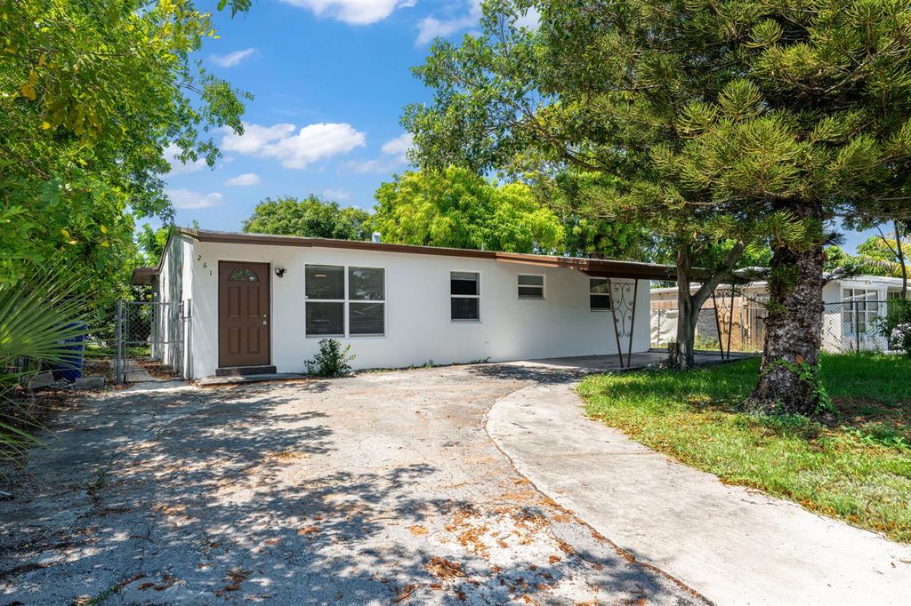 261 NE 22nd Street, Pompano Beach, FL 33060