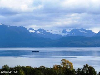 58996 E End Road, Homer, AK 99603