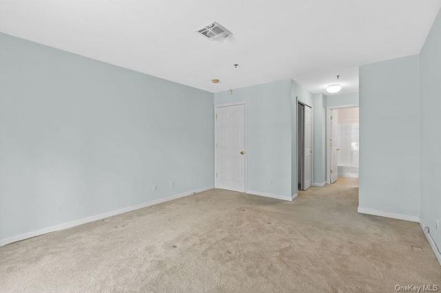 355 Old Tarrytown Road 206, White Plains, NY 10603