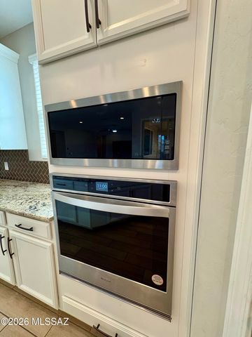 9709 E Holbert Trail, Tucson, AZ 85747