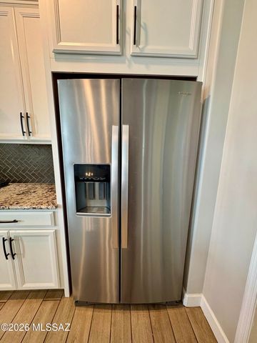 9709 E Holbert Trail, Tucson, AZ 85747