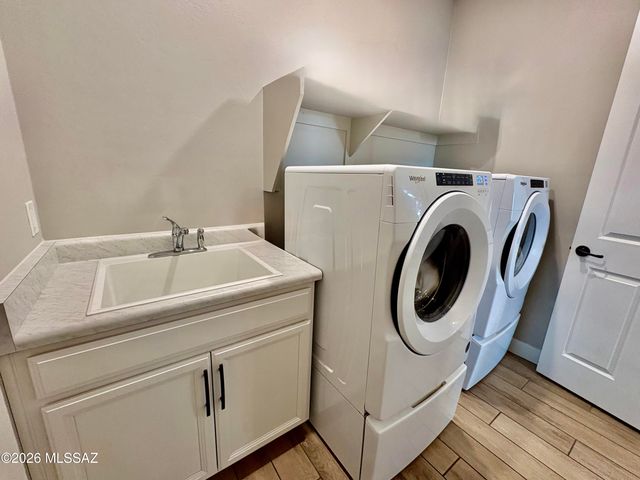 9709 E Holbert Trail, Tucson, AZ 85747