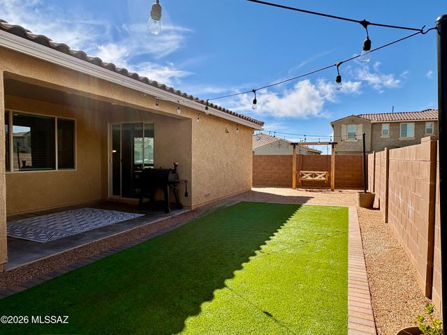 9709 E Holbert Trail, Tucson, AZ 85747