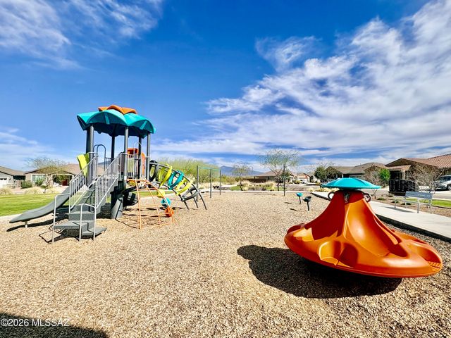 9709 E Holbert Trail, Tucson, AZ 85747