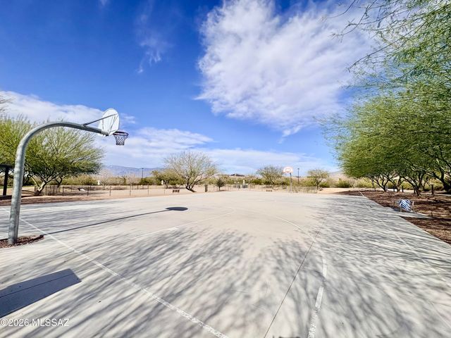 9709 E Holbert Trail, Tucson, AZ 85747