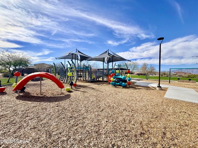 9709 E Holbert Trail, Tucson, AZ 85747