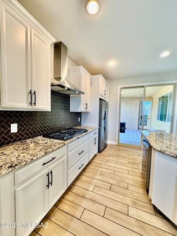 9709 E Holbert Trail, Tucson, AZ 85747