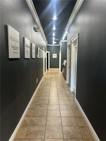 312 SW 24th Street 4, Bentonville, AR 72712