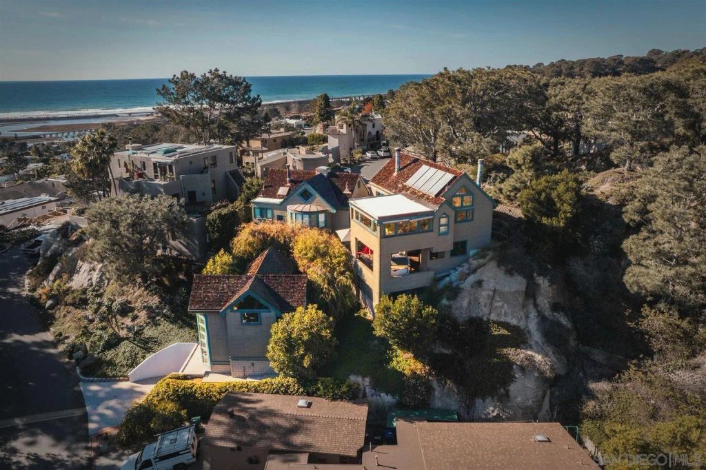 13027 Via Latina, Del Mar, CA 92014