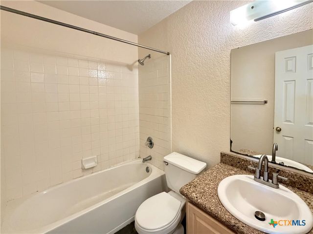 369 Copper Bluff Drive, New Braunfels, TX 78130