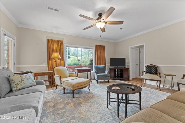 815 Myrtlewood Court, Southern Pines, NC 28387
