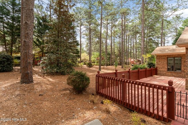 815 Myrtlewood Court, Southern Pines, NC 28387