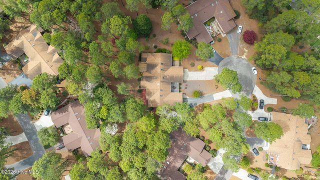 815 Myrtlewood Court, Southern Pines, NC 28387
