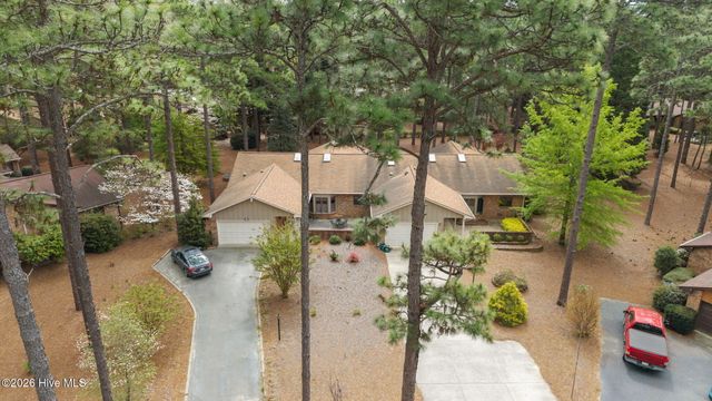 815 Myrtlewood Court, Southern Pines, NC 28387
