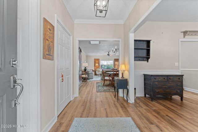 815 Myrtlewood Court, Southern Pines, NC 28387