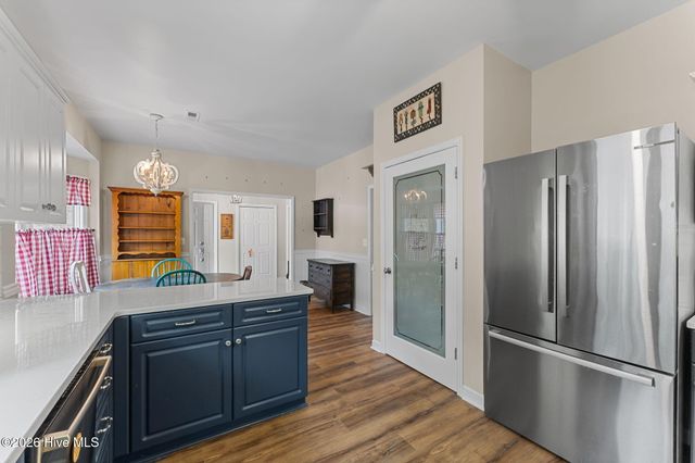 815 Myrtlewood Court, Southern Pines, NC 28387