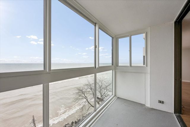 1500 Sheridan Road 6H, Wilmette, IL 60091