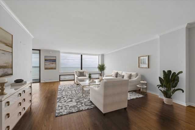 1500 Sheridan Road 6H, Wilmette, IL 60091