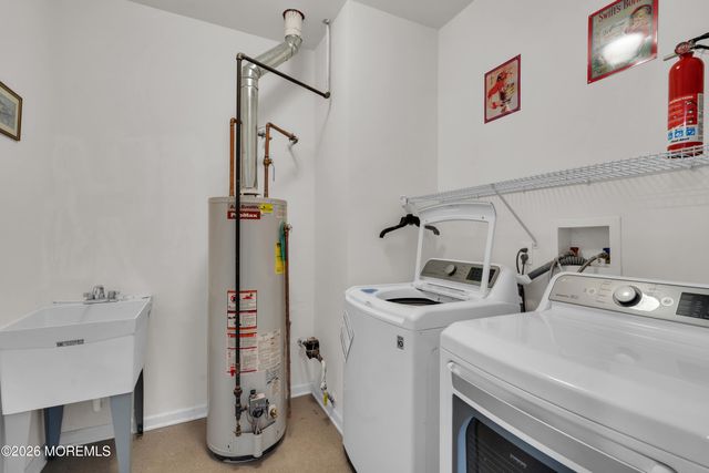 2 Daffodil Drive, Little Egg Harbor, NJ 08087