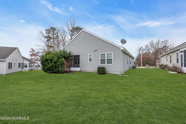 2 Daffodil Drive, Little Egg Harbor, NJ 08087