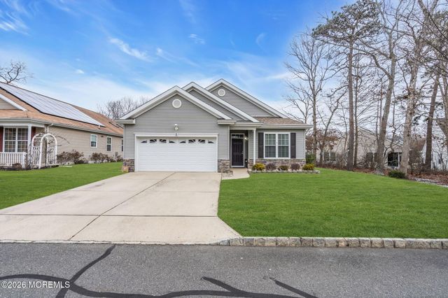 2 Daffodil Drive, Little Egg Harbor, NJ 08087