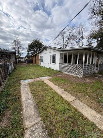 3703 W Theresa St, Pensacola, FL 32505