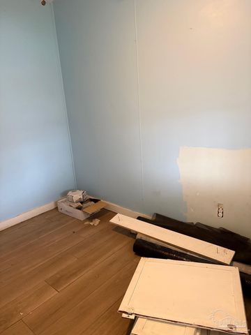 3703 W Theresa St, Pensacola, FL 32505