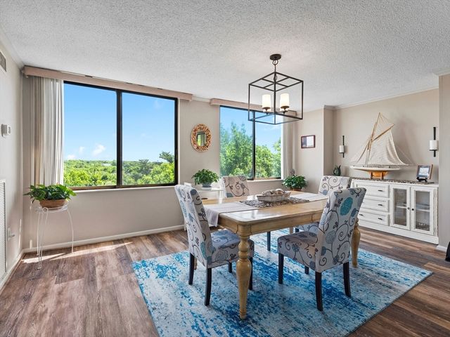 40 Village Rd 709, Middleton, MA 01949