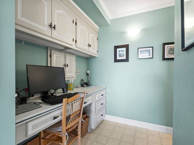 40 Village Rd 709, Middleton, MA 01949