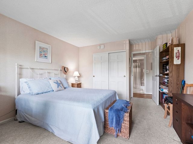 40 Village Rd 709, Middleton, MA 01949