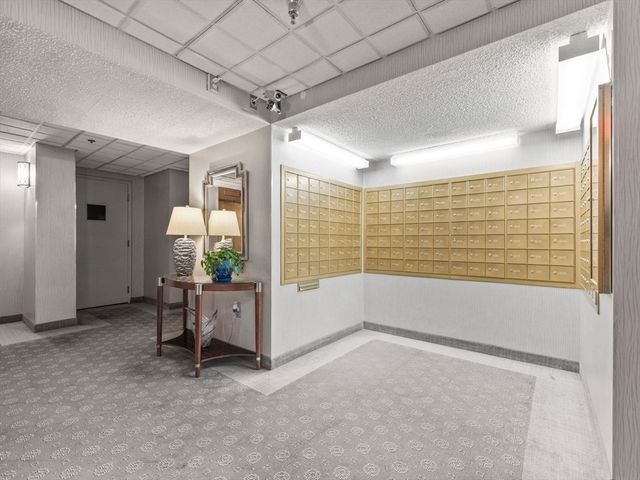 40 Village Rd 709, Middleton, MA 01949