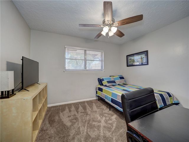 115 Grace Dr, Portland, TX 78374