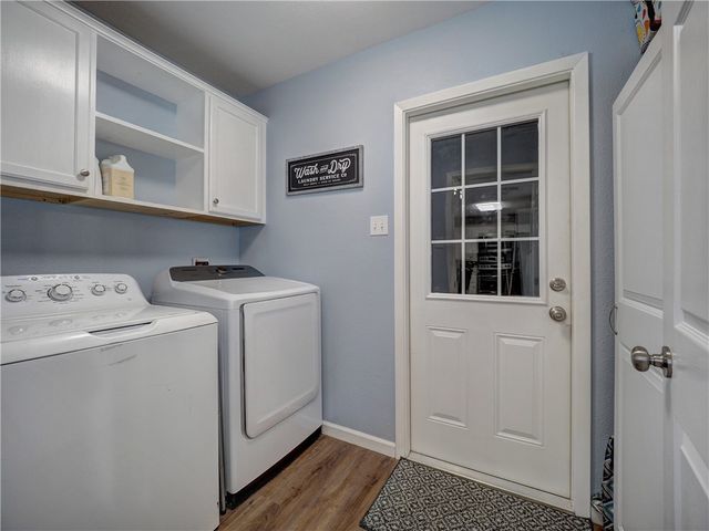 115 Grace Dr, Portland, TX 78374