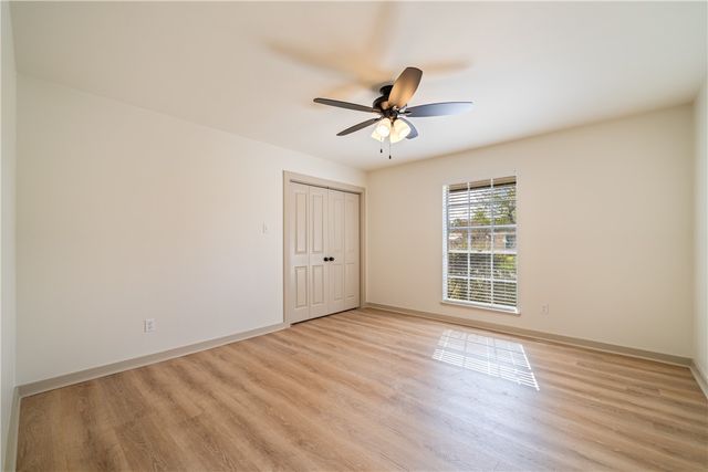 4702 Champions Dr, Corpus Christi, TX 78413