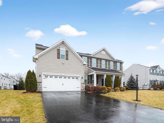 1695 LATCH STRING LN, Hatfield, PA 19440
