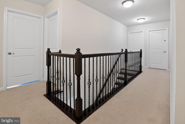 1695 LATCH STRING LN, Hatfield, PA 19440