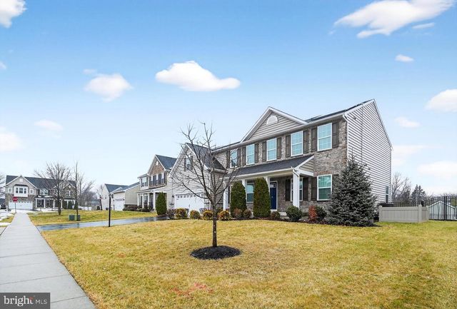 1695 LATCH STRING LN, Hatfield, PA 19440