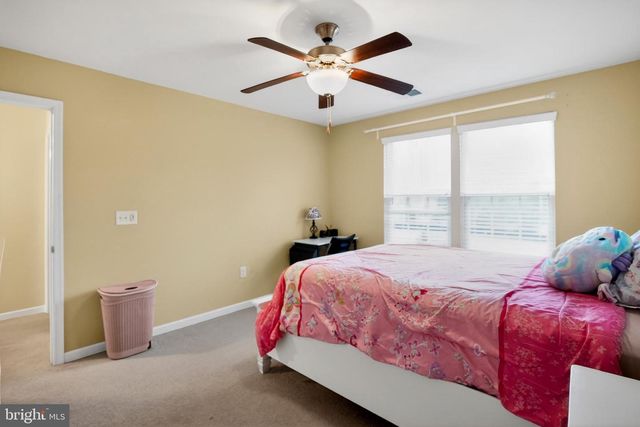 1695 LATCH STRING LN, Hatfield, PA 19440