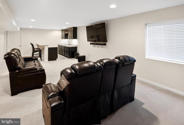 1695 LATCH STRING LN, Hatfield, PA 19440