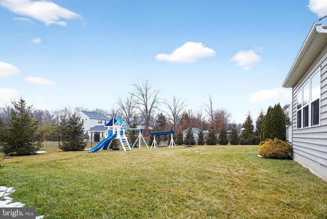 1695 LATCH STRING LN, Hatfield, PA 19440