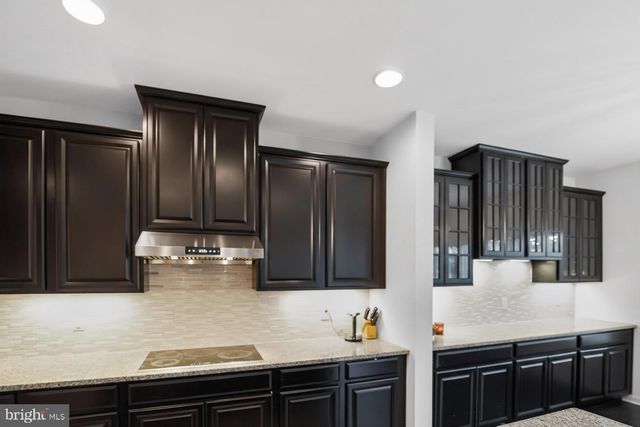 1695 LATCH STRING LN, Hatfield, PA 19440