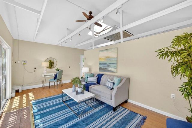 148 N 12th Street, San Jose, CA 95112