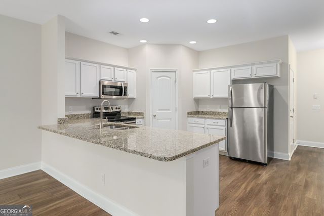 705 Ferguson Lane, Richmond Hill, GA 31324