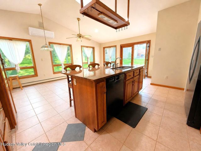 112 Glen Street, Kingston, NY 12401
