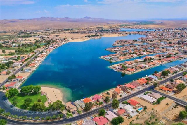 27654 Silver Lakes, Helendale, CA 92342