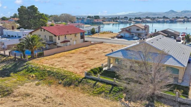 27654 Silver Lakes, Helendale, CA 92342