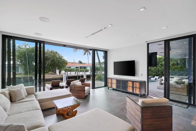 830 NE 71st Street, Boca Raton, FL 33487