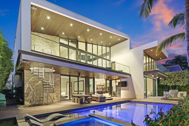 830 NE 71st Street, Boca Raton, FL 33487