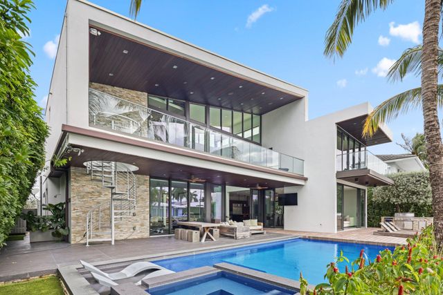 830 NE 71st Street, Boca Raton, FL 33487